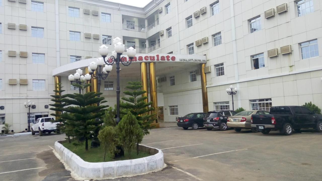 Immaculate Royal Int'L Hotel Owerri Exterior foto